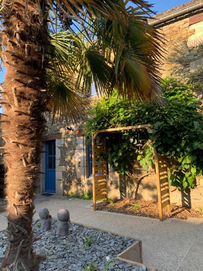 La Cour Des Ursulines Hotell Josselin Eksteriør bilde